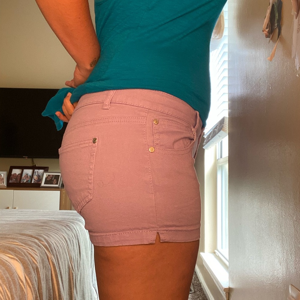 3 shorts size 11 juniors - Picture 3 of 9